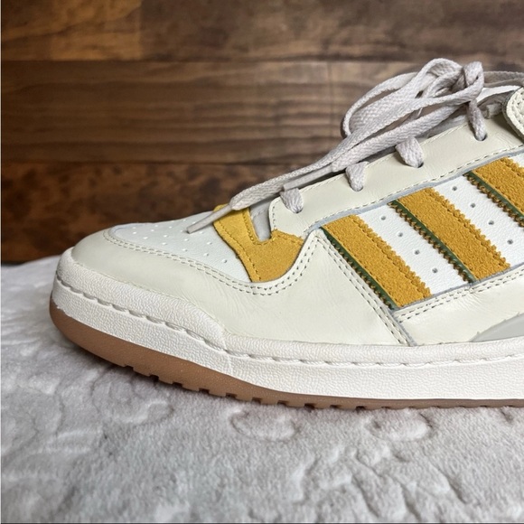 Adidas Men’s Forum Low Classic Originals Sz US 12 Cream/Bold Gold FZ6271 EUC - Picture 4 of 15